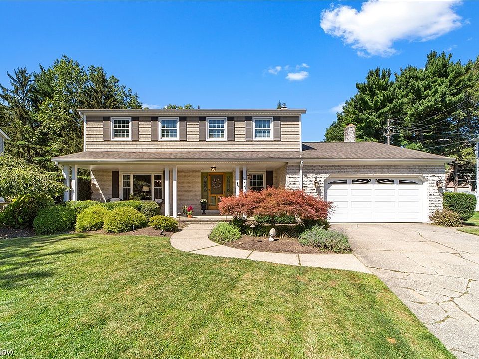1st image of 22624 Sunnyhill Dr