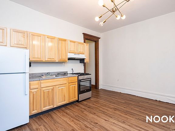 2nd image of 980 Bergen St APT 1