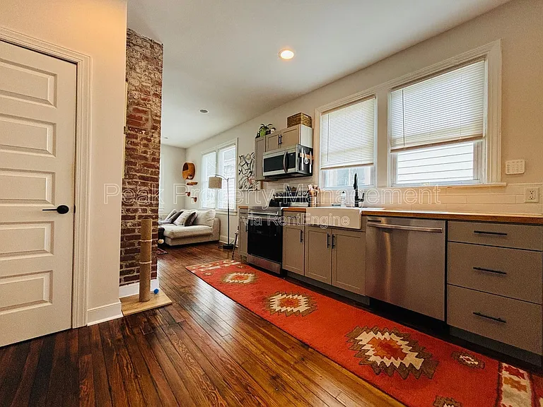 9 W Broad Rock Rd — Photo 11