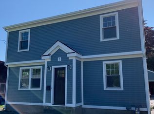 3 King Rd, Middletown, RI 02842