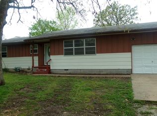 236 Leisure Ln, Carl Junction, MO 64834