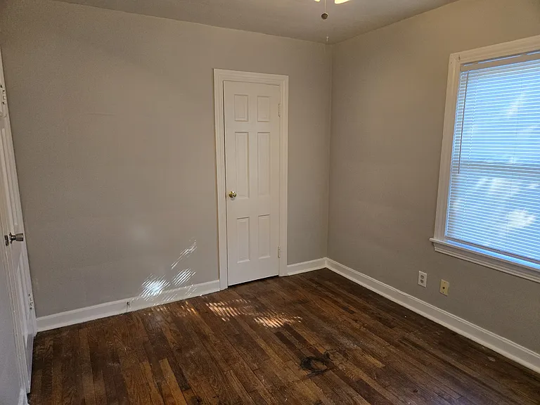 1229 Corregidor Cir — Photo 10