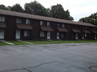 216 E Kilbuck St APT 12, Tecumseh, MI 49286