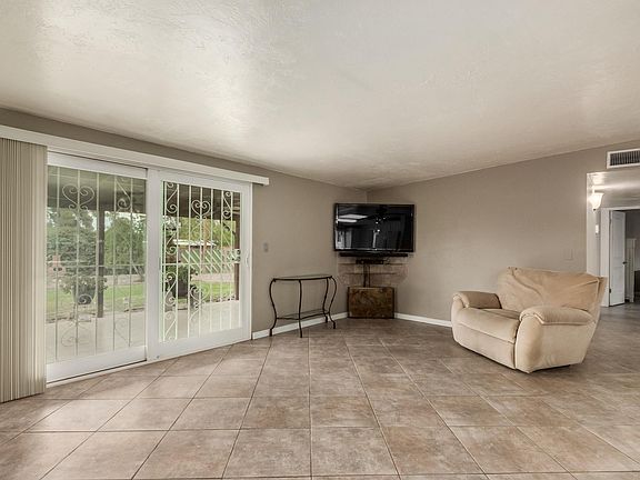 5th image of 7338 E Juarez St