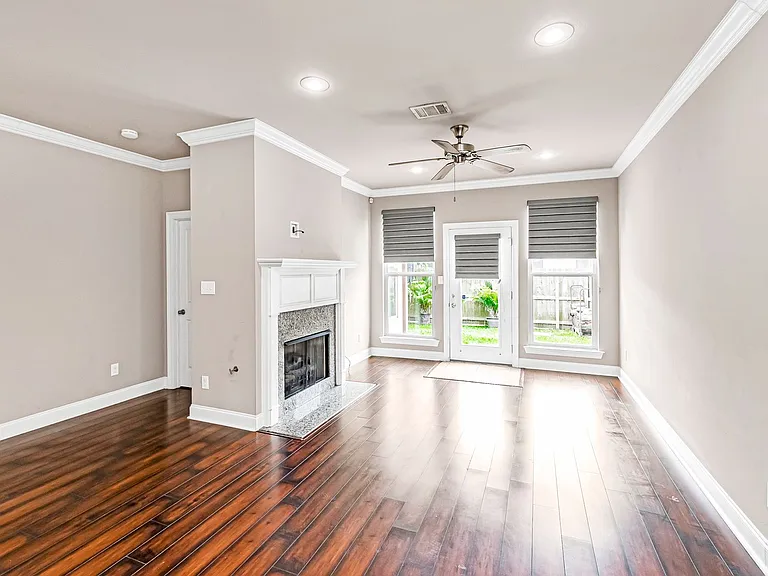 18177 Pinehurst Dr — Photo 7