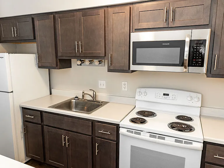 Townway Place Apartments — Photo 9
