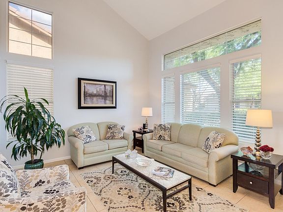 2nd image of 4334 E Desert Marigold Dr