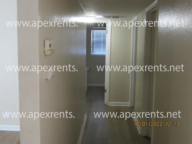 2500 Ribier Way — Photo 6