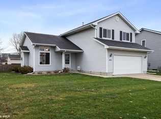 602 NE Keystone Dr, Ankeny, IA 50021