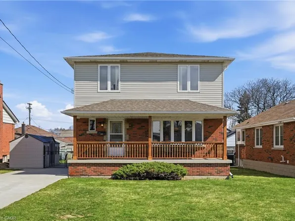 31 Sheridan Dr, Hamilton, ON L9A 2C7