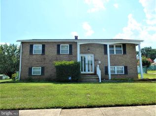 6707 Longhill Rd, Gwynn Oak, MD 21207