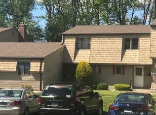 31 Locust Cir #31, Rocky Hill, CT 06067