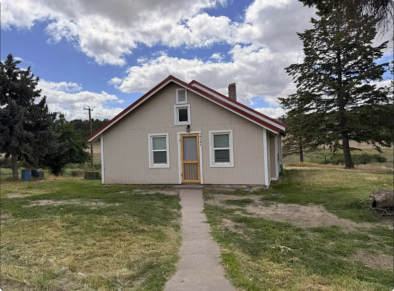 3 bed, 1200 sqft, $1,400 — Photo 3