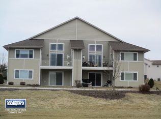 2808 River Ln, Two Rivers, WI 54241