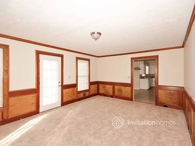 1480 Meadow Oak Dr — Photo 6