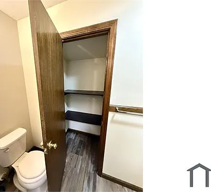 424 Walnut St #B — Photo 10