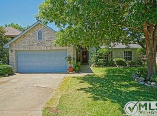 9458 Amber Dawn, Helotes, TX 78023