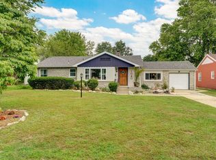 1040 E Kingsbury St, Springfield, MO 65807