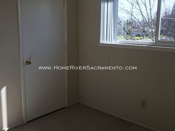 5th image of 3111 Eastern Ave APT 26