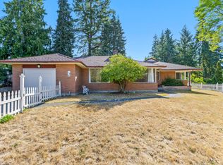 12752 Roosevelt Way NE, Seattle, WA 98125