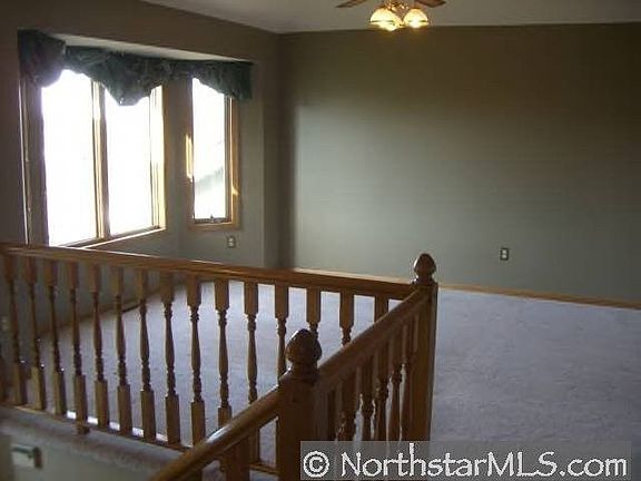 4th image of 1943 152nd Ln NE