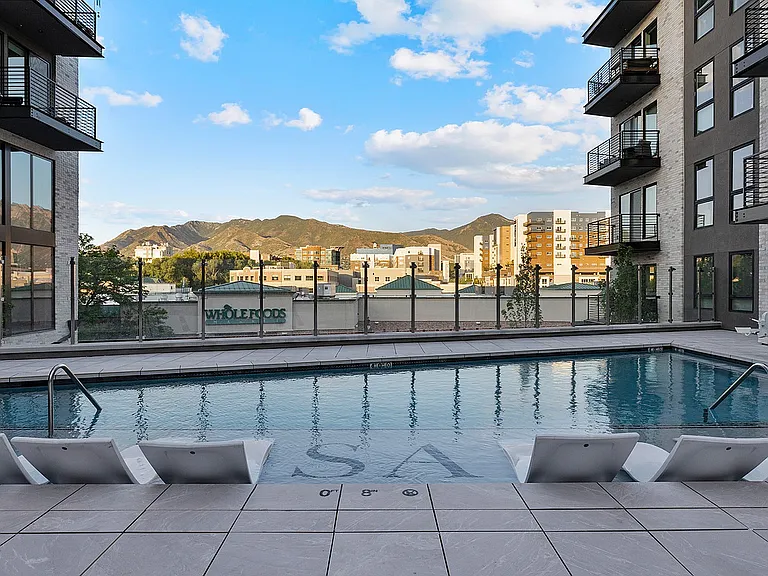 Resort-Style Pool Chairs
