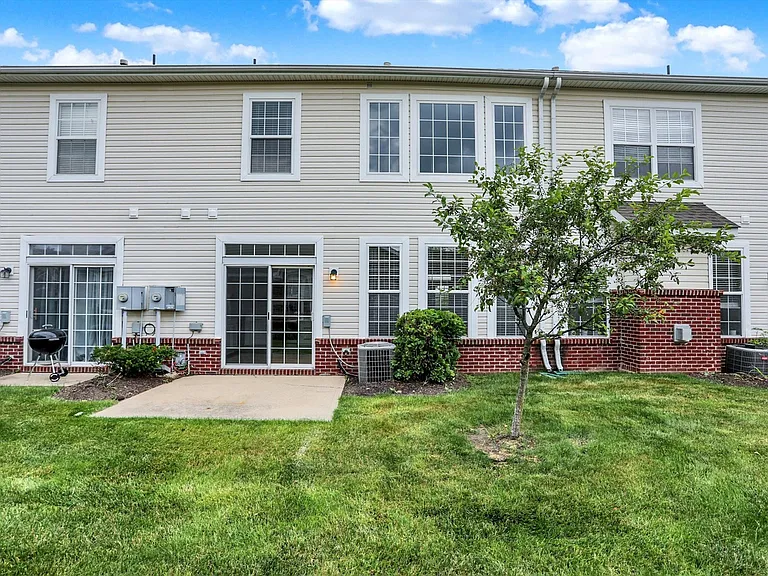 10901 Lemongrass Dr — Photo 11