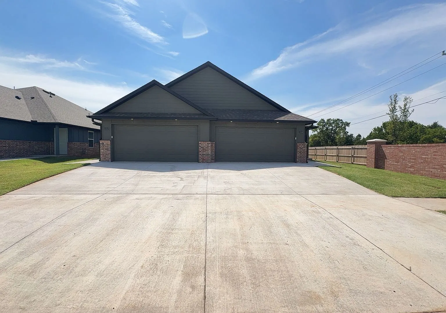 Welcome to Brand New Masonwood featuring this 3 Bedroom 2 Bath 2 Car Garage Duplex in a Great loc... — Photo 4