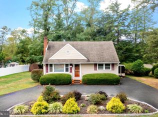 1747 Serpentine Dr, Forked River, NJ 08731