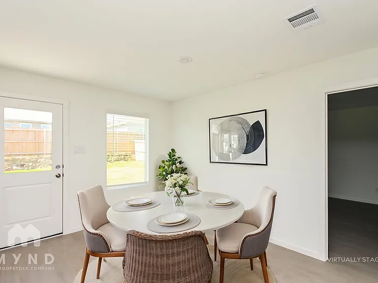 30 West Luxury Rental Homes — Photo 37