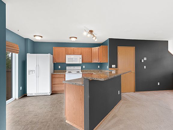 3rd image of 33716 SE Gove St