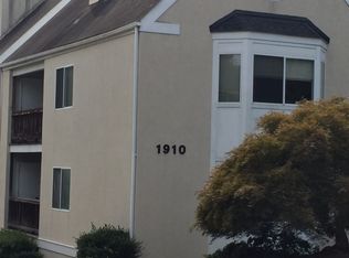 1910 Jefferson Park Ave APT 11, Charlottesville, VA 22903