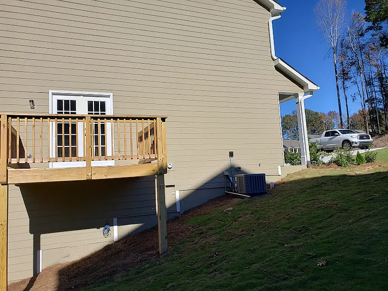 376 Katie Ln — Photo 4