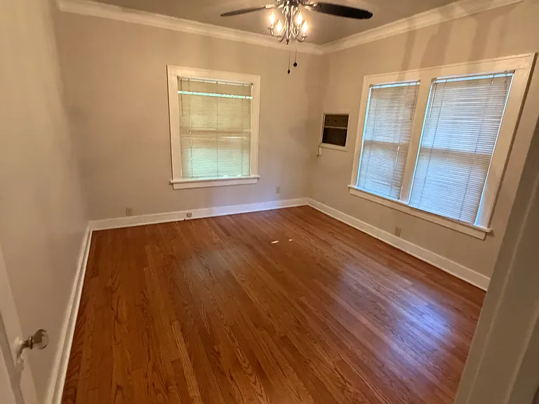 1716 S Rockford Ave — Photo 5