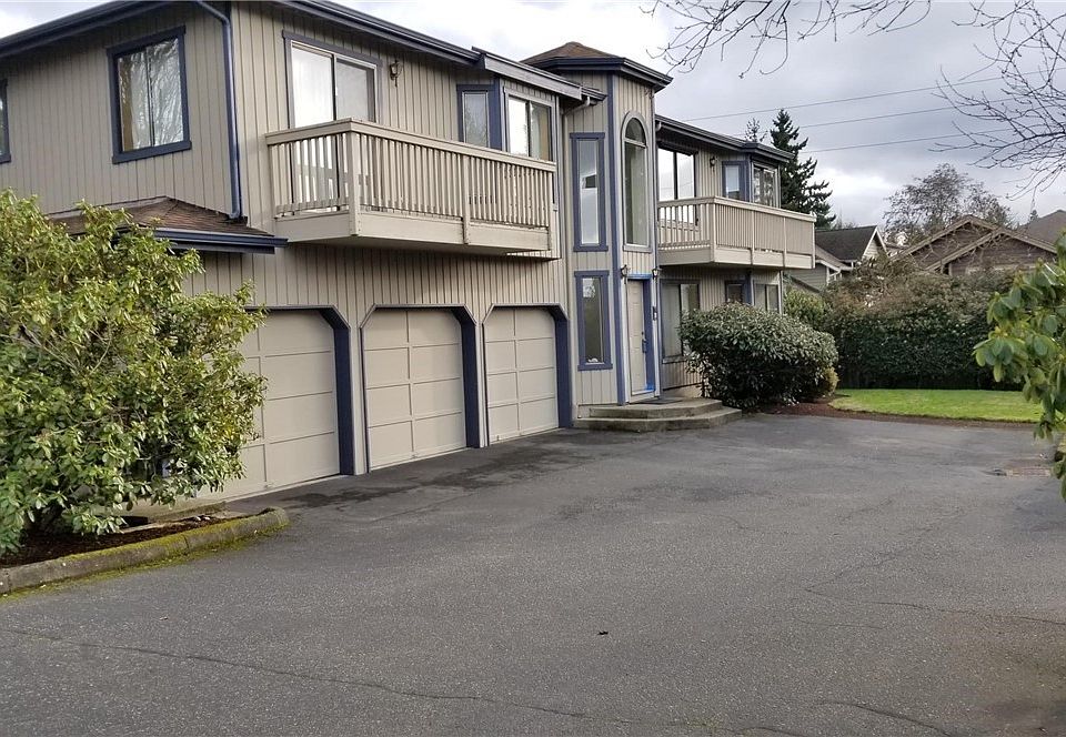 1st image of 11413 NE 88th St #3