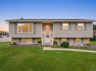 40 Long Meadow Drive, Staatsburg, NY 12580