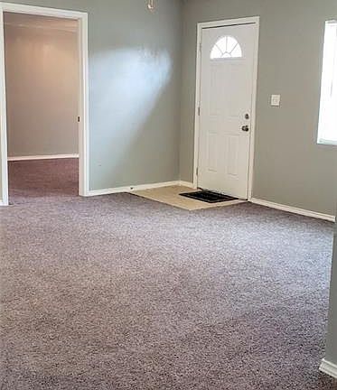 3rd image of 3304 Pate Dr