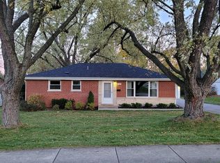 207 Rush St, Roselle, IL 60172