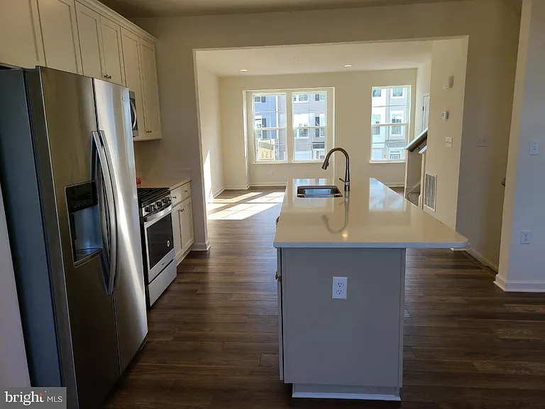 108 Alderman Way — Photo 6