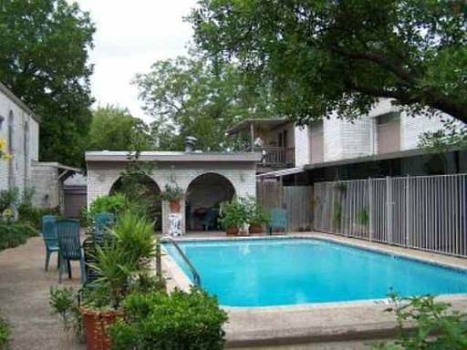 5th image of 102 VASSAR LANE #13