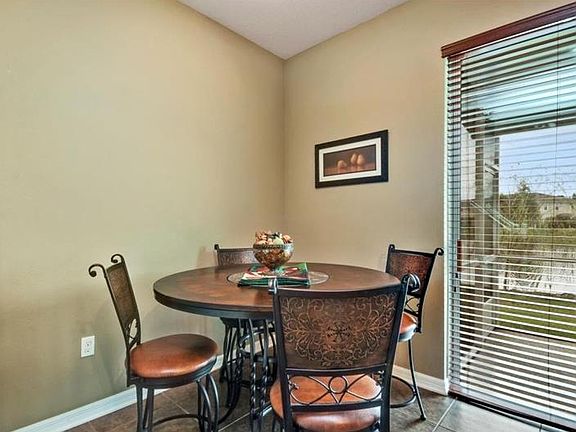 5th image of 2768 River Landing Dr