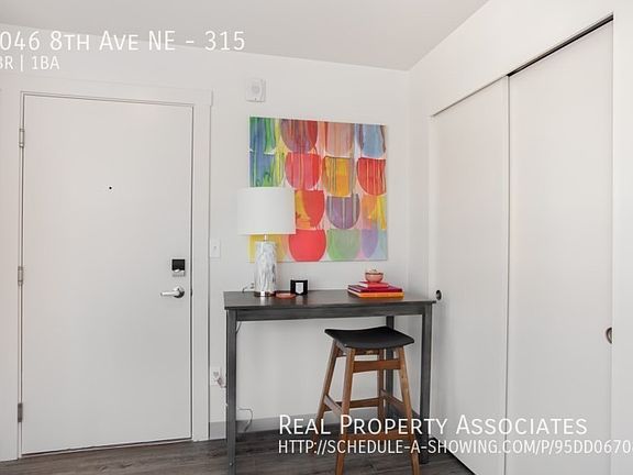 4th image of 4046 8th Ave NE #315