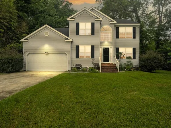 431 Gregory Ln, Virginia Beach, VA 23451