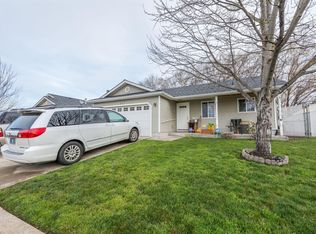 7876 Andrea Dr, White City, OR 97503