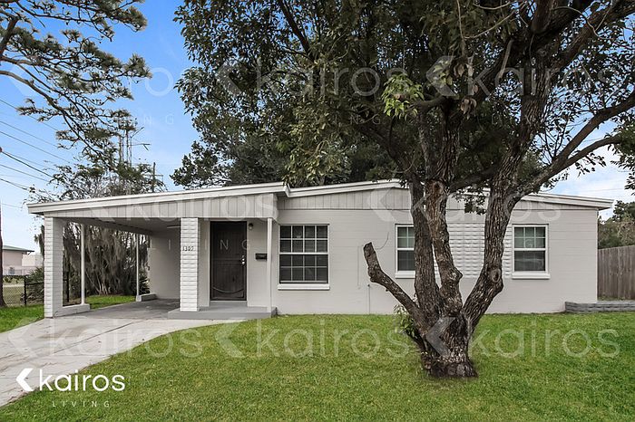 1st image of 1309 Santa Anita St