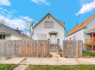 11560 S La Salle St, Chicago, IL 60628