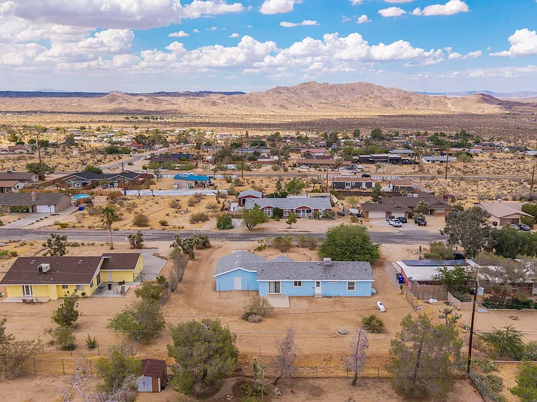 60377 Natoma Trl — Photo 39
