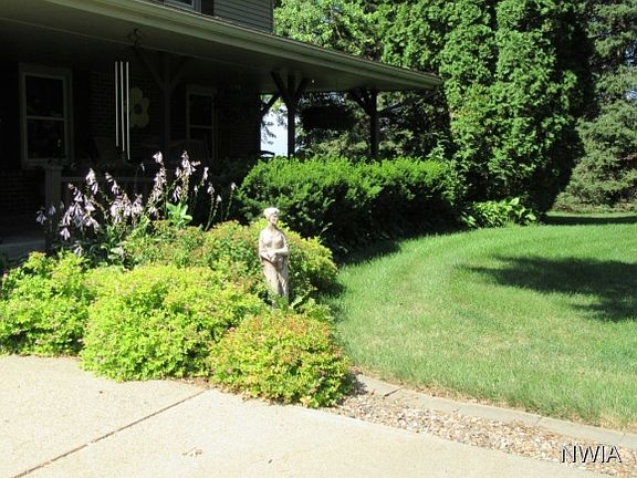 2nd image of 1642 110th St