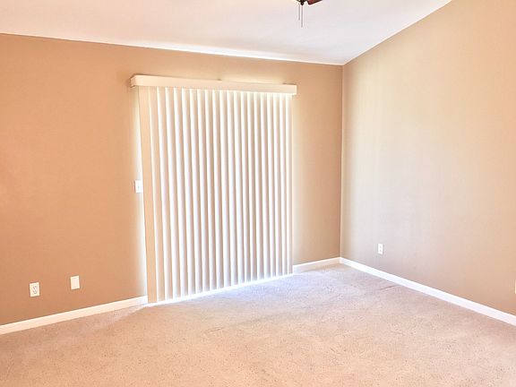 5th image of 1285 Cobblestone Dr