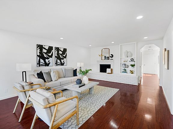 4th image of 584 Hillside Blvd #A